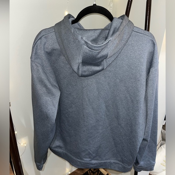 UNDERARMOUR Sweater Size L - Picture 2 of 2